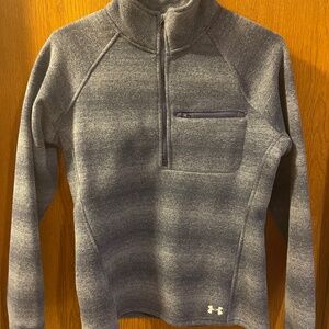 Under Armour Women’s size small 1/4 zip long sleeve